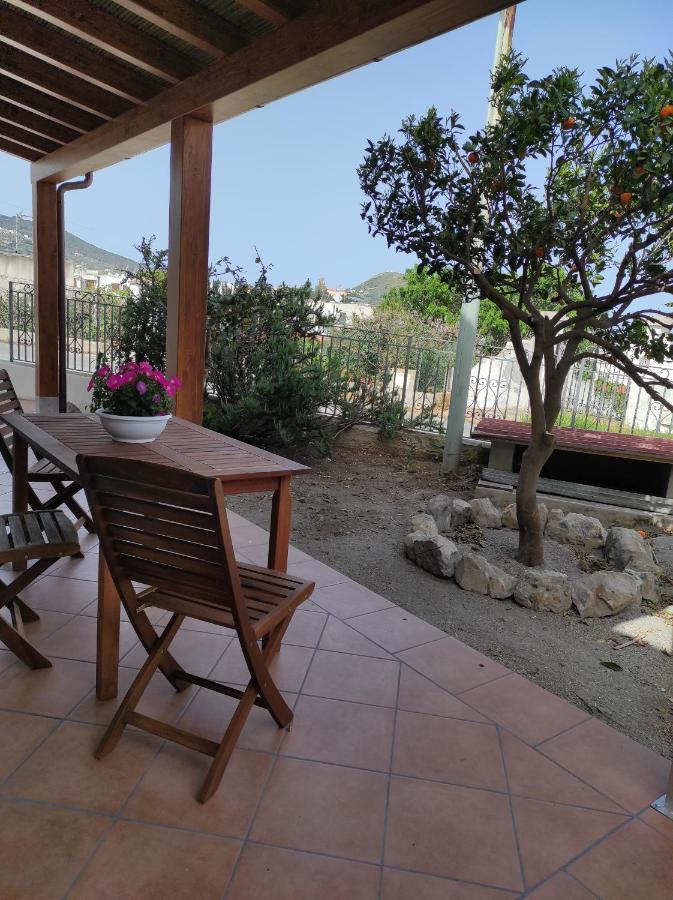 Holiday Home Mennulita Lipari  Luaran gambar