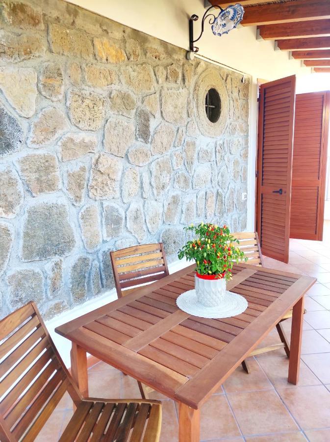 Holiday Home Mennulita Lipari  Luaran gambar