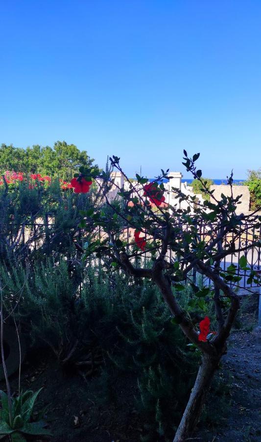 Holiday Home Mennulita Lipari  Luaran gambar