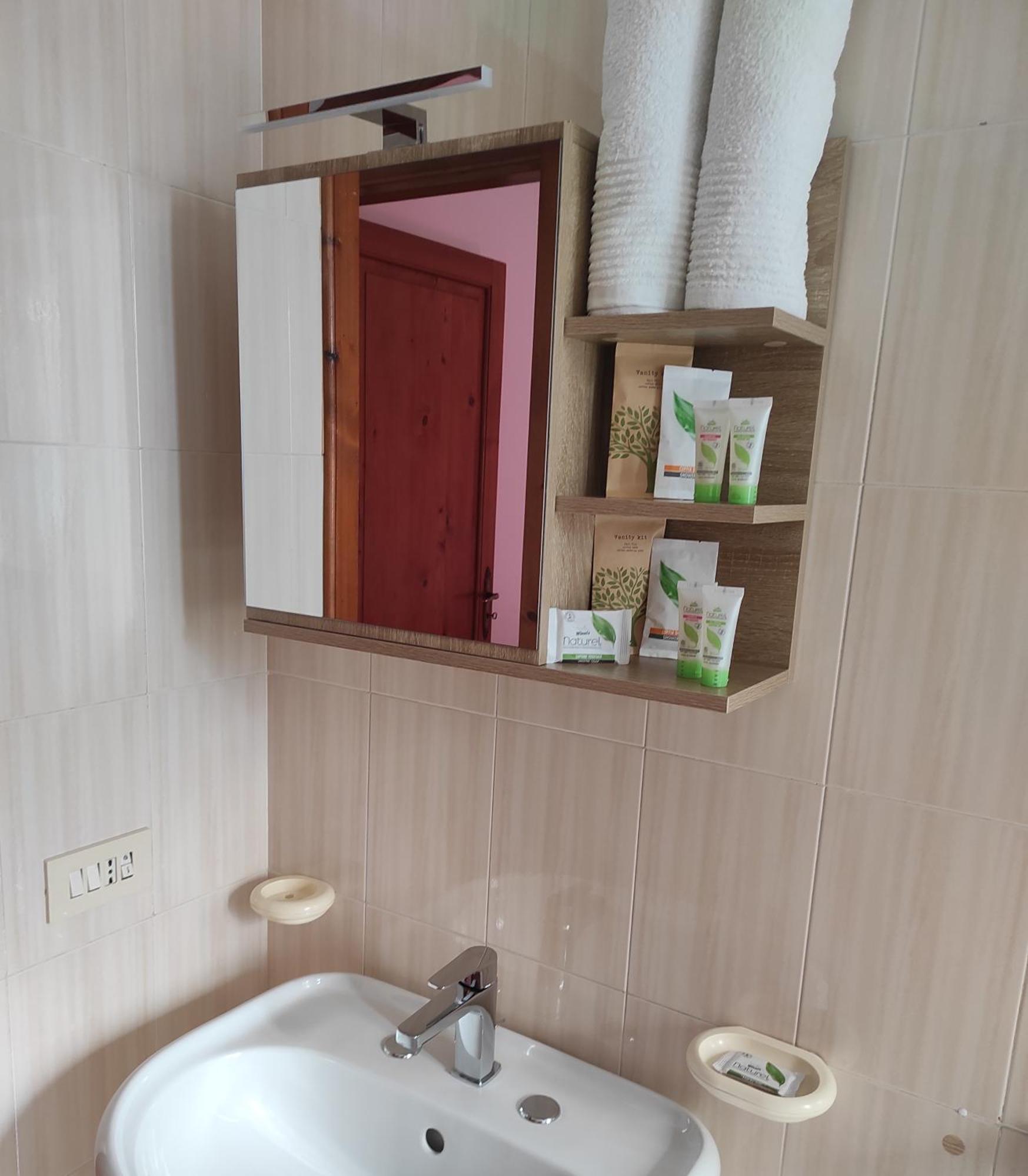 Holiday Home Mennulita Lipari  Luaran gambar